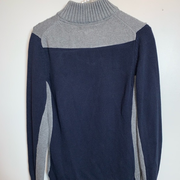 Tommy Hilfiger Sweater - Picture 8 of 8
